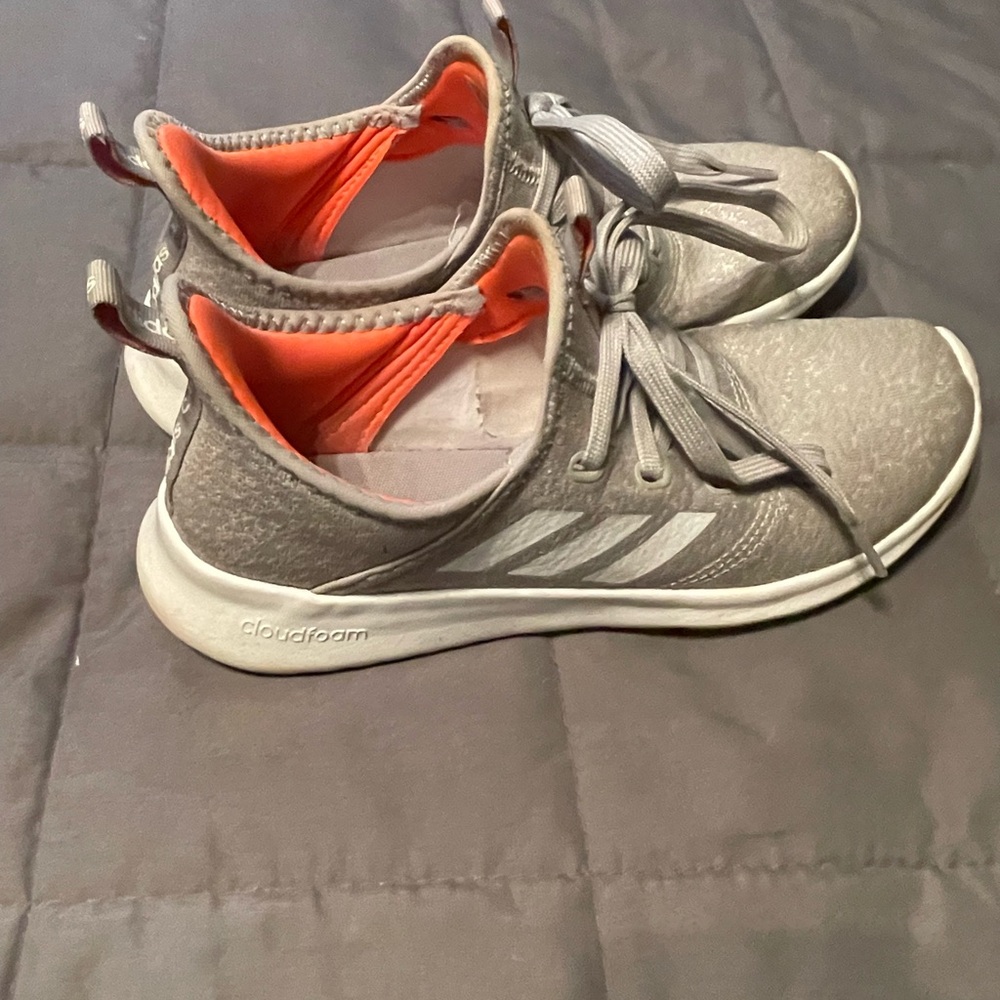 Adidas Women’s Cloudfoam Sneakers 8.5